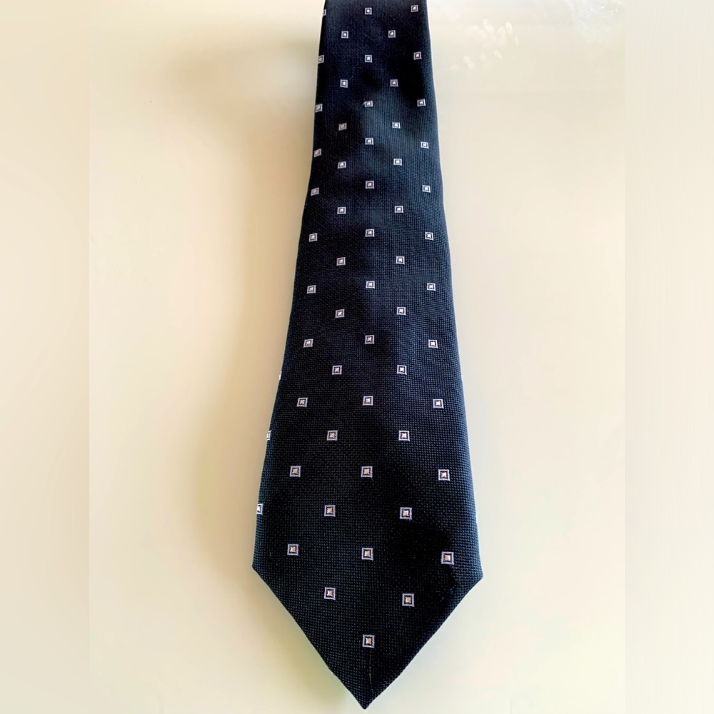 Hugo Boss Necktie - Picture 7 of 8